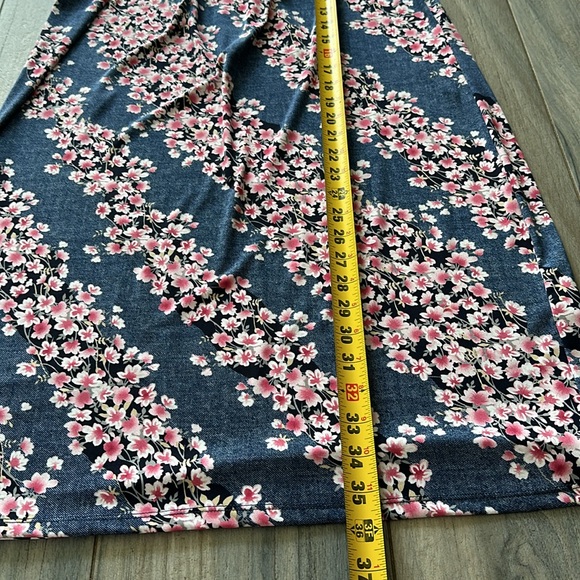 Blue Hawaiian Dress Medium - Picture 3 of 6